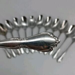 13X Tsp Oneida CHATEAU Stainless Flatware TEASPOONS Glossy USA